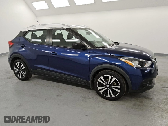 2020 Nissan Kicks SV with VIN 3N1CP5CV7LL478942, listed as a Copart auction lot 54542495 with 114,745 mi miles and Clean Title. Bid and sale history available at carsss.com. Image 4.