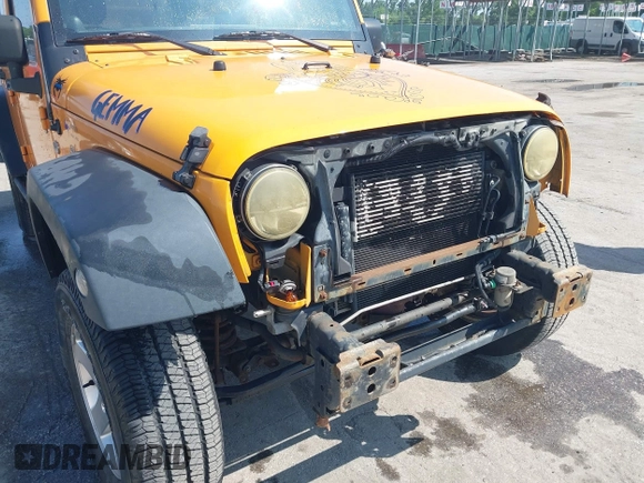 2013 Jeep Wrangler Unlimited Sport z VIN 1C4HJWDGXDL538395, wystawiony jako IAAI lot #42265264 z przebiegiem 154 080 mil mil oraz . Historia ofert i sprzedaży dostępna na DreamBid. Obrazek 18.