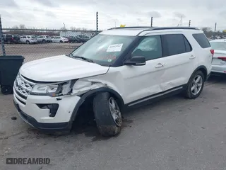2019 Ford Explorer XLT with VIN 1FM5K7DHXKGB34352, listed as a IAAI auction lot 41412912 with 128,675 mi miles. Bid and sale history available at carsss.com. Image 6.