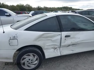 1998 Chevrolet Cavalier with VIN 1G1JC1247W7219113, listed as a IAAI auction lot 41371201 with 52,439 mi miles. Bid and sale history available at carsss.com. Image 6.