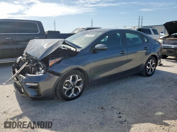 2021 Kia Forte LXS with VIN 3KPF24ADXME353971, listed as a Copart auction lot 57794745 with 51,638 mi miles and Salvage title. Bid and sale history available at DreamBid. Image 1.
