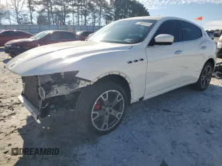 2018 Maserati Levante with VIN ZN661XUA2JX288310, listed as a Copart auction lot 41644415 with 26,886 mi miles and Salvage Title. Bid and sale history available at carsss.com. Image 1.