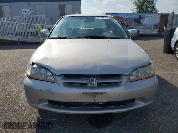 1999 Honda Accord LX z VIN 1HGCG5645XA103050, wystawiony jako Copart lot #65796435 z przebiegiem 148 828 mil mil oraz Czysty tytuł • Clean title. Historia ofert i sprzedaży dostępna na DreamBid. Obrazek 5.