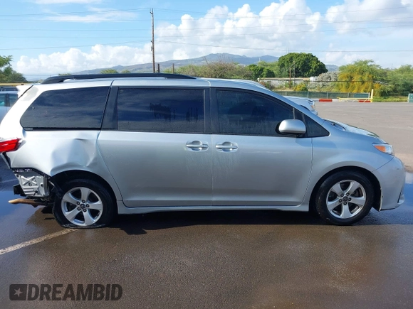 2020 Toyota Sienna LE Auto Access Seat с VIN 5TDKZ3DC0LS052900, выставлен на аукционе IAAI как лот 41940962 с пробегом 70 095 миль миль и . История ставок и продаж доступна на DreamBid. Изображение 14.