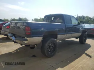 2000 Dodge Ram 2500 with VIN 1B7KF2369YJ131193, listed as a Copart auction lot 64900694 with 270,394 mi miles and Salvage Title. Bid and sale history available at carsss.com. Image 3.