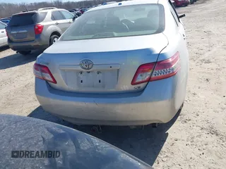 2011 Toyota Camry LE with VIN 4T1BF3EK7BU672910, listed as a IAAI auction lot 41768073 with 189,419 mi miles. Bid and sale history available at carsss.com. Image 16.