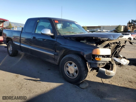 2002 GMC Sierra 1500 SLE with VIN 2GTEC19V321128421, listed as a Copart auction lot 89219675 with 0 mi miles and Salvage Title. Bid and sale history available at carsss.com. Image 4.