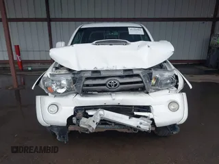 2010 Toyota Tacoma PreRunner with VIN 3TMKU4HN6AM026668, listed as a IAAI auction lot 41786901 with 267,485 mi miles and . Bid and sale history available at DreamBid. Image 13.
