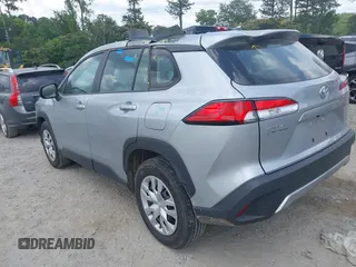 2022 Toyota Corolla Cross L with VIN 7MUAAAAG5NV013226, listed as a IAAI auction lot 42491707 with 34,514 mi miles and . Bid and sale history available at DreamBid. Image 3.