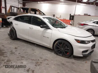 2018 Chevrolet Malibu LT z VIN 1G1ZD5ST5JF238479, wystawiony jako IAAI lot #41180468 z przebiegiem 86 397 mil mil oraz . Historia ofert i sprzedaży dostępna na DreamBid. Obrazek 1.