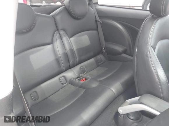 2008 MINI Hardtop S with VIN WMWMF73528TV34513, listed as a IAAI auction lot 42505556 with 72,848 mi miles and . Bid and sale history available at DreamBid. Image 8.