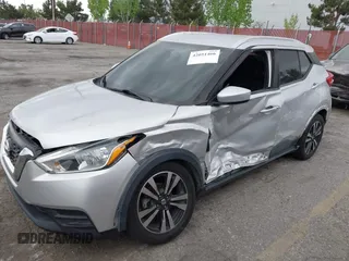 2019 Nissan Kicks SR with VIN 3N1CP5CU1KL535075, listed as a IAAI auction lot 42051466 with 73,730 mi miles. Bid and sale history available at carsss.com. Image 18.