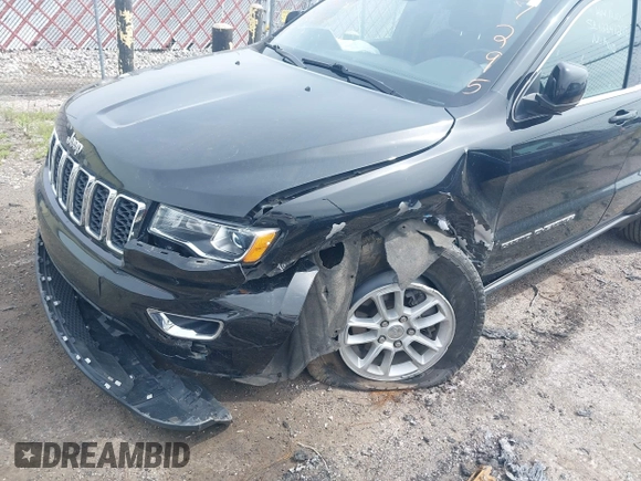 2020 Jeep Grand Cherokee Laredo z VIN 1C4RJFAG6LC239574, wystawiony jako IAAI lot #42347295 z przebiegiem 66 607 mil mil oraz . Historia ofert i sprzedaży dostępna na DreamBid. Obrazek 6.