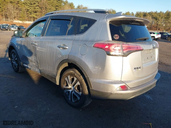 2016 Toyota RAV4 LE with VIN 2T3BFREV2GW477230, listed as a IAAI auction lot 41144507 with 82,425 mi miles. Bid and sale history available at carsss.com. Image 3.
