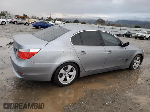 2004 BMW 5 Series 530i with VIN WBANA73514B060427, listed as a Copart auction lot 44209665 with 103,583 mi miles and Salvage Title. Bid and sale history available at DreamBid. Image 3.