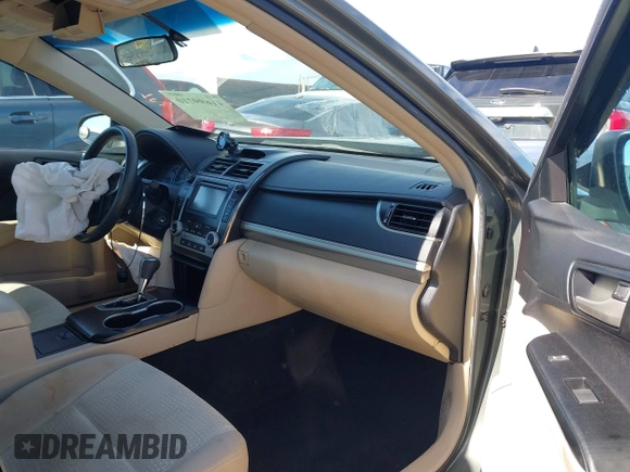 2013 Toyota Camry L with VIN 4T4BF1FK8DR280756, listed as a IAAI auction lot 41699710 with 200,466 mi miles. Bid and sale history available at carsss.com. Image 5.