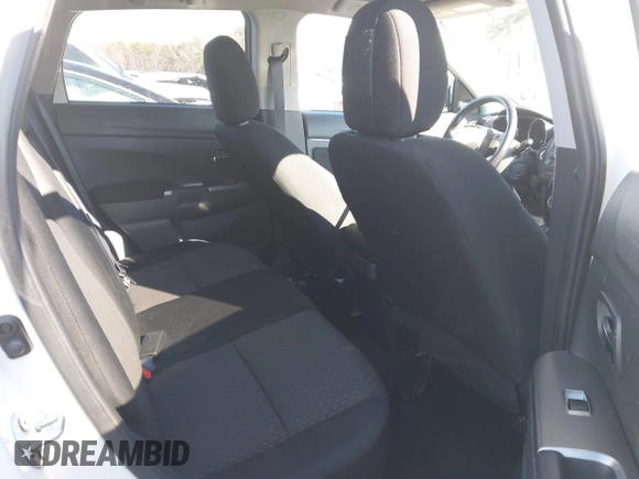 2019 Mitsubishi Outlander Sport SE 2.0 with VIN JA4AP4AU2KU010687, listed as a IAAI auction lot 41173252 with 157,259 mi miles. Bid and sale history available at carsss.com. Image 8.