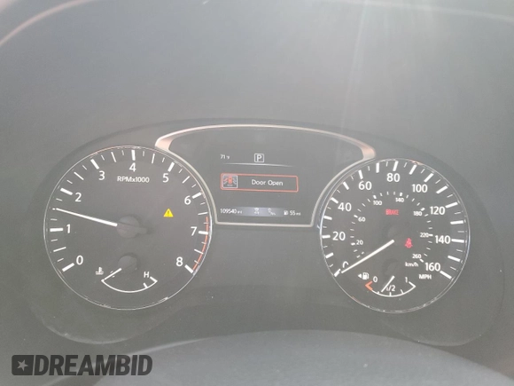 2018 Nissan Pathfinder S with VIN 5N1DR2MN2JC643552, listed as a Copart auction lot 61066105 with 109,540 mi miles and Salvage title. Bid and sale history available at DreamBid. Image 9.