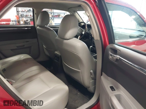 2007 Chrysler 300 Touring with VIN 2C3KA53G57H835209, listed as a IAAI auction lot 42173632 with 115,284 mi miles and . Bid and sale history available at DreamBid. Image 8.