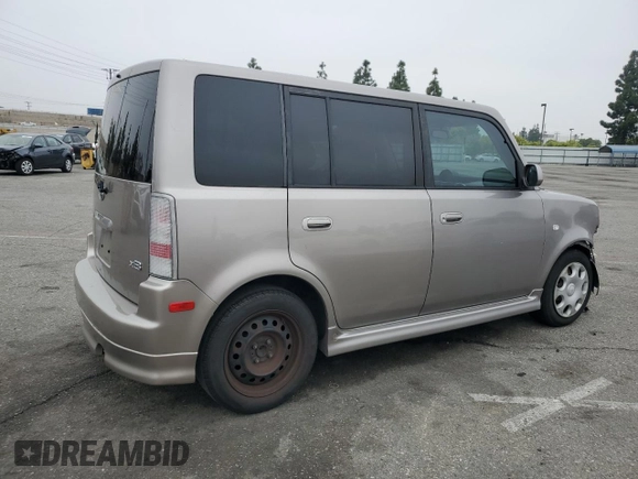 2005 Scion xB z VIN JTLKT324350215711, wystawiony jako Copart lot #54744755 z przebiegiem 178 205 mil mil oraz Szkody całkowita. Historia ofert i sprzedaży dostępna na DreamBid. Obrazek 3.