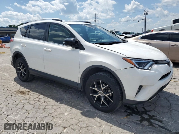 2018 Toyota RAV4 SE z VIN JTMNFREV0JJ167595, wystawiony jako Copart lot #54560605 z przebiegiem 93 056 mil mil oraz Szkoda całkowita • Salvage title. Historia ofert i sprzedaży dostępna na DreamBid. Obrazek 4.