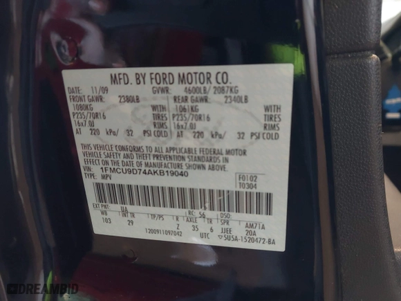 2010 Ford Escape XLT with VIN 1FMCU9D74AKB19040, listed as a IAAI auction lot 41868821 with 201,434 mi miles. Bid and sale history available at carsss.com. Image 9.