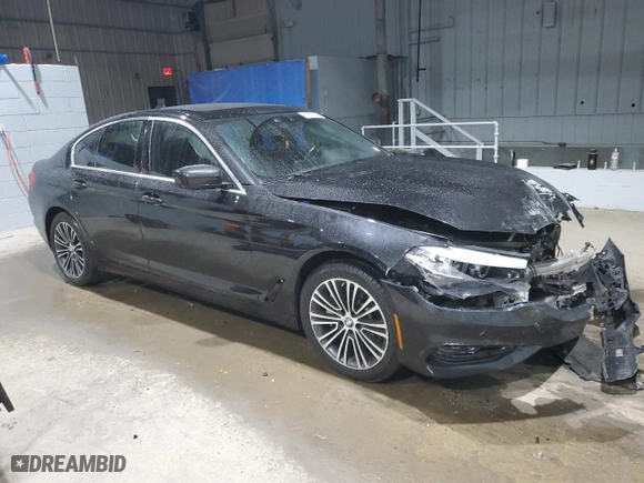 2019 BMW 5 Series 530i xDrive with VIN WBAJA7C52KWW05524, listed as a Copart auction lot 87913315 with 0 mi miles and Salvage Title. Bid and sale history available at carsss.com. Image 4.