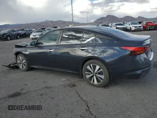 2022 Nissan Altima SV z VIN 1N4BL4DV1NN324345, wystawiony jako Copart lot #51815835 z przebiegiem 51 966 mil mil oraz Szkoda całkowita • Salvage title. Historia ofert i sprzedaży dostępna na DreamBid. Obrazek 2.