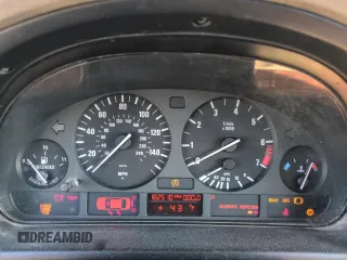 2000 BMW 5 Series 528iA with VIN WBADM634XYGU22333, listed as a Copart auction lot 42828925 with 182,510 mi miles and Salvage Title. Bid and sale history available at carsss.com. Image 9.