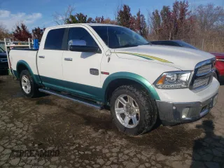 2016 Ram 1500 Limited z VIN 1C6RR7PMXGS239690, wystawiony jako Copart lot #77772344 z przebiegiem 244 264 mil mil oraz Czysty tytuł • Clean title. Historia ofert i sprzedaży dostępna na DreamBid. Obrazek 4.