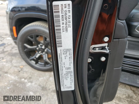 2024 Jeep Wagoneer Series II with VIN 1C4SJSBP7RS163001, listed as a Copart auction lot 83908564 with 1,095 mi miles and Salvage title. Bid and sale history available at DreamBid. Image 13.