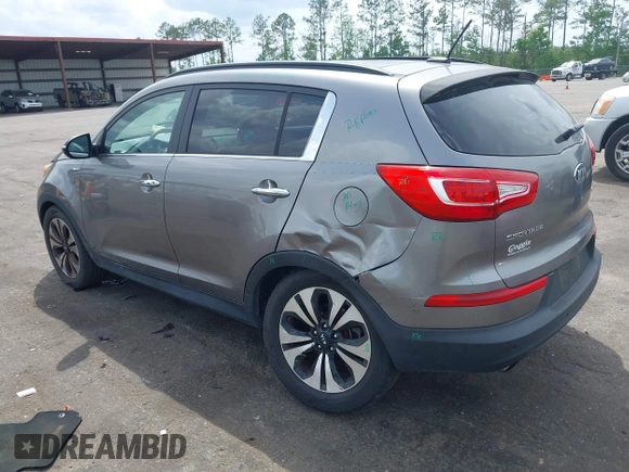2013 Kia Sportage SX with VIN KNDPCCA62D7506937, listed as a IAAI auction lot 41967245 with 110,151 mi miles and . Bid and sale history available at carsss.com. Image 3.
