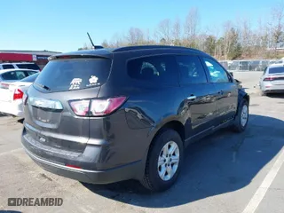 2017 Chevrolet Traverse LS with VIN 1GNKRFED9HJ252517, listed as a IAAI auction lot 41876709 with 62,241 mi miles. Bid and sale history available at carsss.com. Image 4.