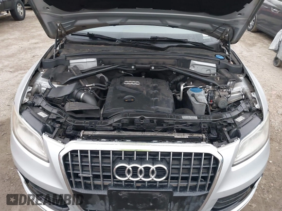 2013 Audi Q5 Premium with VIN WA1CFAFP7DA070577, listed as a IAAI auction lot 42021724 with 142,449 mi miles. Bid and sale history available at carsss.com. Image 10.