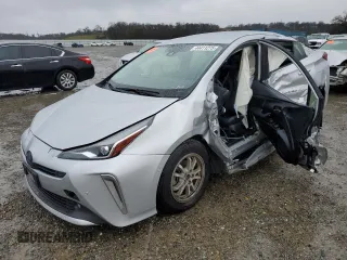 2021 Toyota Prius LE z VIN JTDL9MFU7M3030332, wystawiony jako Copart lot #44411275 z przebiegiem 32 489 mil mil oraz Szkoda całkowita • Salvage title. Historia ofert i sprzedaży dostępna na DreamBid. Obrazek 1.