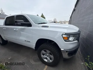 2022 Ram 1500 Big Horn z VIN 1C6SRFFT4NN464963, wystawiony jako Copart lot #51288425 z przebiegiem 30 517 mil mil oraz Nie do naprawy • Non repairable. Historia ofert i sprzedaży dostępna na DreamBid. Obrazek 1.