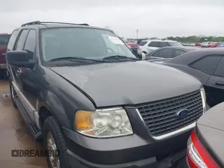2005 Ford Expedition Special Service with VIN 1FMPU15545LA40791, listed as a IAAI auction lot 41823519 with 156,915 mi miles. Bid and sale history available at carsss.com. Image 1.