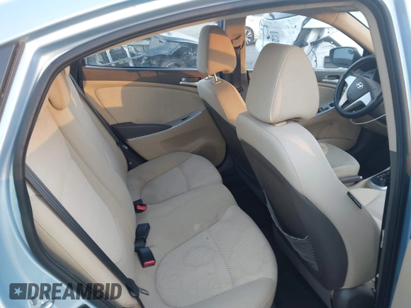 2012 Hyundai Accent GLS z VIN KMHCT4AE1CU201372, wystawiony jako IAAI lot #42096676 z przebiegiem 83 254 mil mil oraz . Historia ofert i sprzedaży dostępna na DreamBid. Obrazek 8.