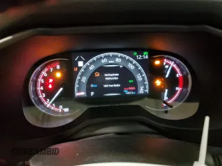 2024 Toyota RAV4 XLE with VIN 2T3P1RFV5RW416539, listed as a Copart auction lot 49239025 with 12,073 mi miles and Salvage Title. Bid and sale history available at DreamBid. Image 9.