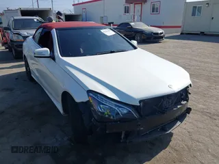 2016 Mercedes-Benz E 400 with VIN WDDKK6FF1GF332446, listed as a IAAI auction lot 42381088 with 48,458 mi miles and . Bid and sale history available at DreamBid. Image 1.
