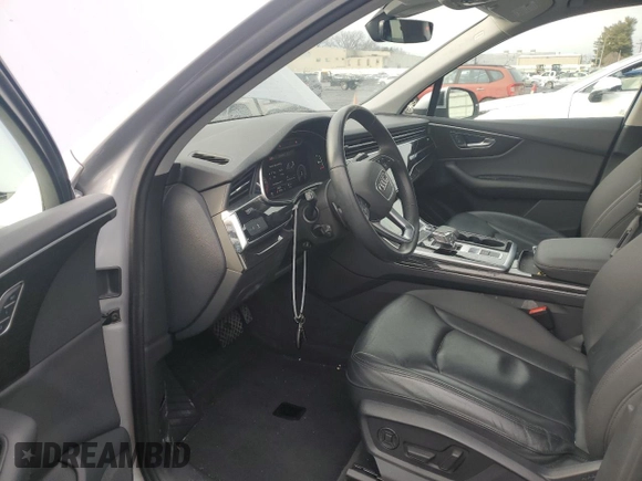 2021 Audi Q7 Premium z VIN WA1AJAF78MD014930, wystawiony jako Copart lot #45175585 z przebiegiem 52 921 mil mil oraz Szkoda całkowita • Salvage title. Historia ofert i sprzedaży dostępna na DreamBid. Obrazek 7.