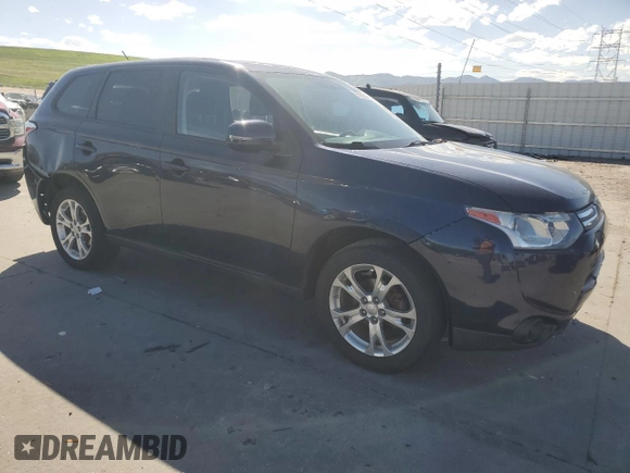 2014 Mitsubishi Outlander SE z VIN JA4AZ3A36EZ003146, wystawiony jako Copart lot #56856245 z przebiegiem 163 958 mil mil oraz Szkoda całkowita • Salvage title. Historia ofert i sprzedaży dostępna na DreamBid. Obrazek 4.