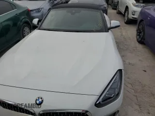 2019 BMW Z4 sDrive30i with VIN WBAHF3C5XKWW28607, listed as a Copart auction lot 76541334 with 0 mi miles and Non Repairable. Bid and sale history available at carsss.com. Image 5.