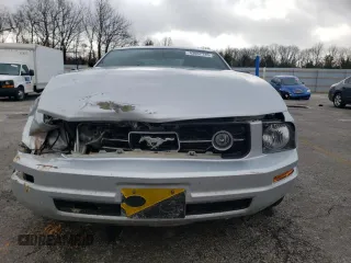 2007 Ford Mustang Deluxe with VIN 1ZVFT80N275288092, listed as a Copart auction lot 43067735 with 95,712 mi miles and Salvage Title. Bid and sale history available at carsss.com. Image 5.