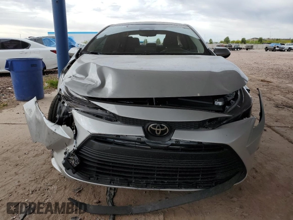2025 Toyota Corolla LE z VIN 5YFB4MDE0SP241205, wystawiony jako Copart lot #52993435 z przebiegiem 2 638 mil mil oraz Szkoda całkowita • Salvage title. Historia ofert i sprzedaży dostępna na DreamBid. Obrazek 5.