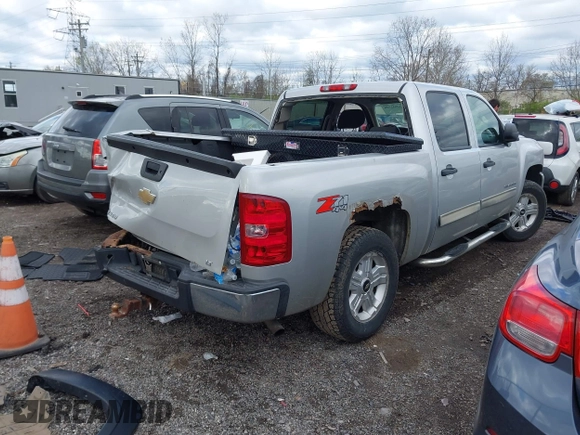 2010 Chevrolet Silverado 1500 LT with VIN 3GCRKSE38AG295412, listed as a IAAI auction lot 42042720 with 170,875 mi miles and . Bid and sale history available at DreamBid. Image 4.