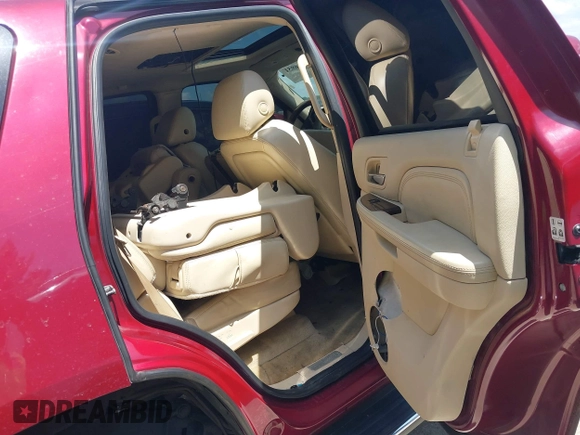 2007 Cadillac Escalade with VIN 1GYFK638X7R418820, listed as a IAAI auction lot 42716951 with Not provided miles and . Bid and sale history available at DreamBid. Image 8.