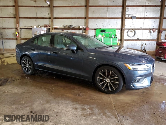 2021 Volvo S60 Momentum with VIN 7JR102FK0MG095134, listed as a Copart auction lot 65886583 with 16,984 mi miles. Bid and sale history available at carsss.com. Image 4.