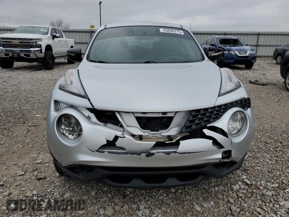 2017 Nissan Juke S with VIN JN8AF5MR9HT704009, listed as a Copart auction lot 43940775 with 123,279 mi miles and Salvage Title. Bid and sale history available at DreamBid. Image 5.