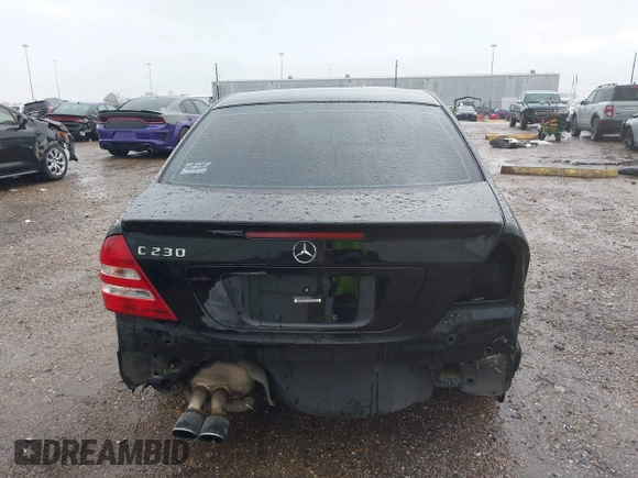 2007 Mercedes-Benz C 230 Sport with VIN WDBRF52H47E023492, listed as a IAAI auction lot 41561085 with 154,707 mi miles and . Bid and sale history available at DreamBid. Image 17.
